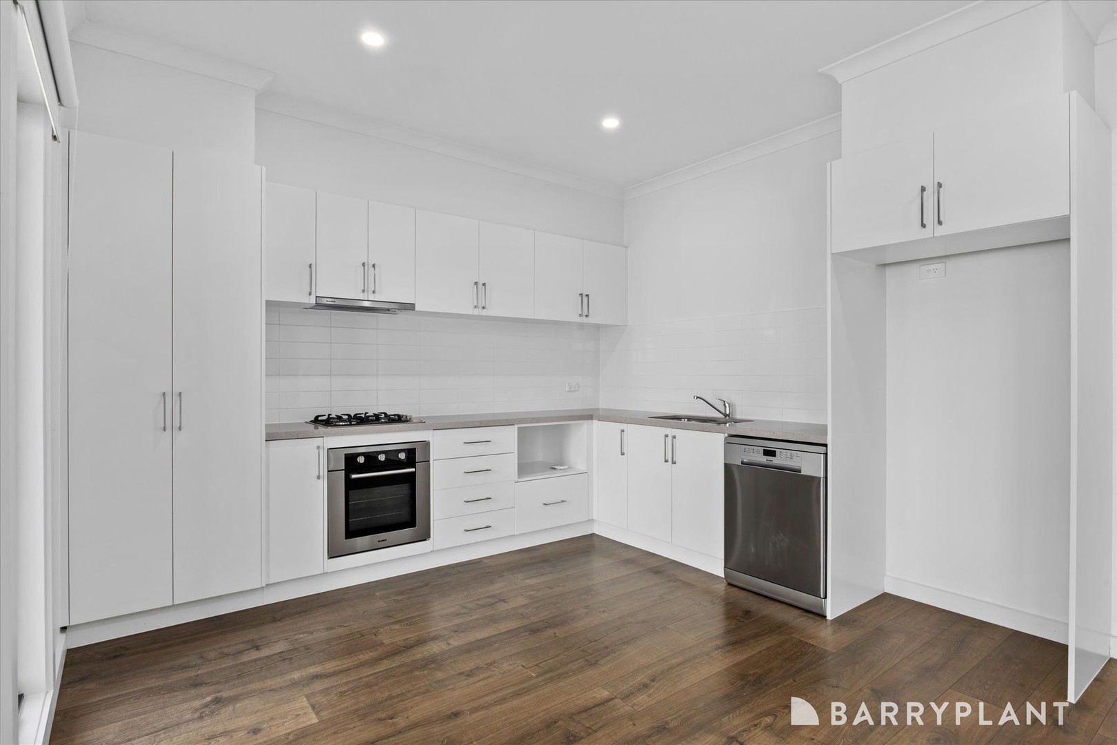 5/27 Silverley Road, Croydon, VIC 3136 - Thumbnail 2 - 08/07/2026