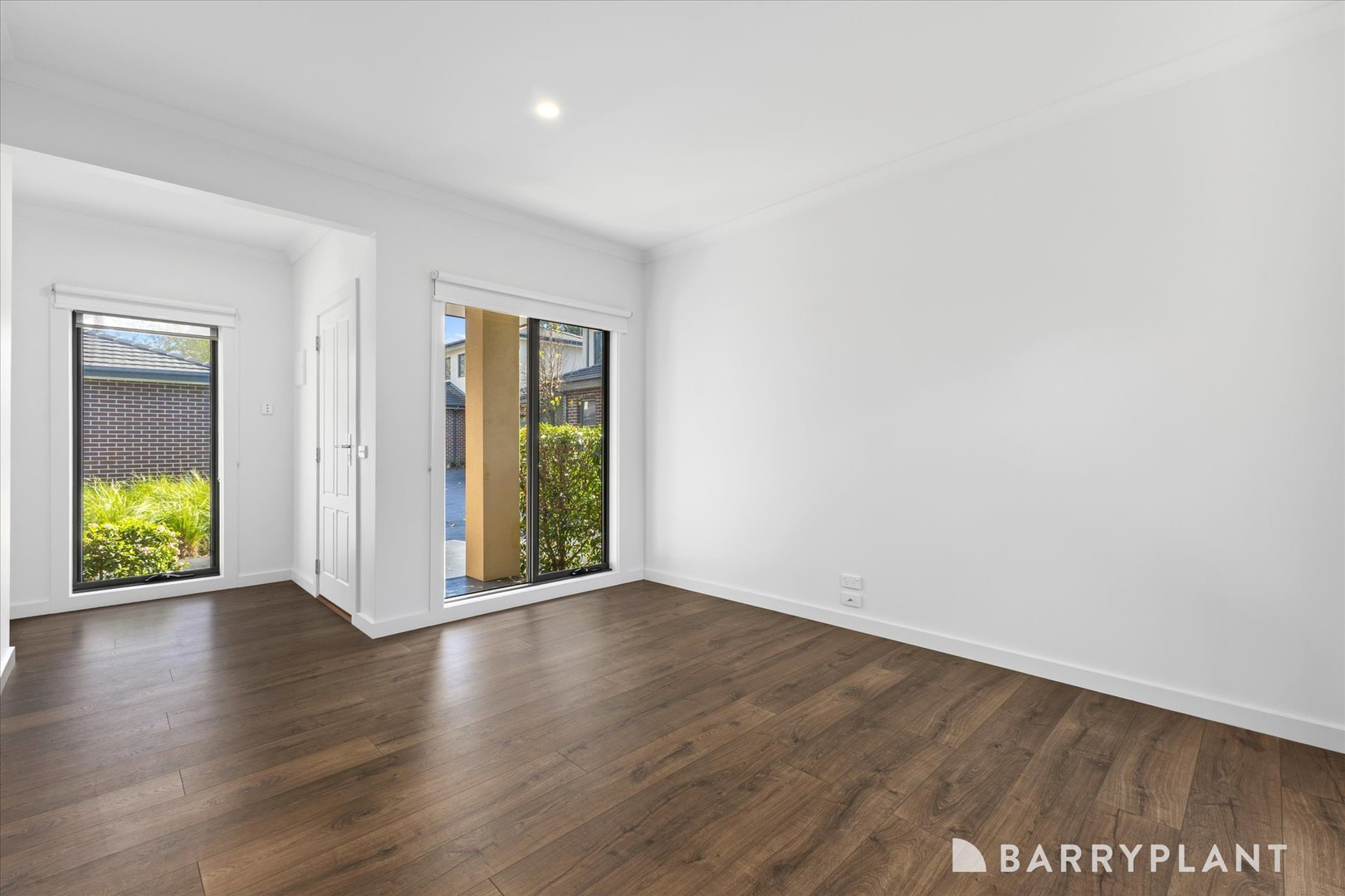 5/27 Silverley Road, Croydon, VIC 3136 - Thumbnail 1 - 08/07/2026