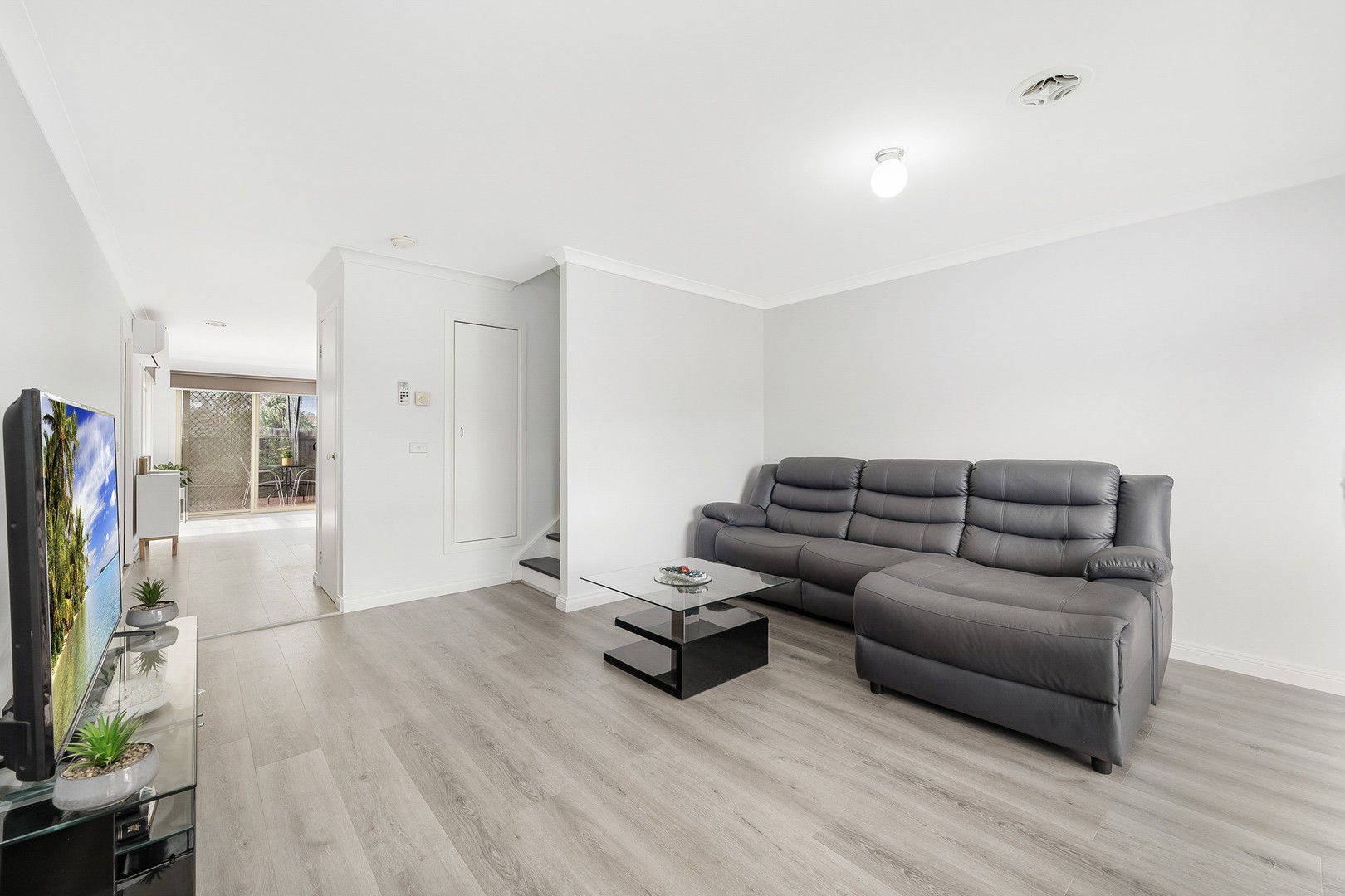 5/28-36 Ozzimo Drive, Hillside, VIC 3037, Hillside - Thumbnail 2