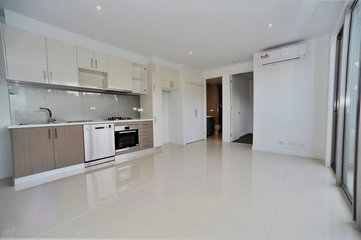 5/28 Nelson Street, Ringwood, VIC 3134, Ringwood - Thumbnail 2