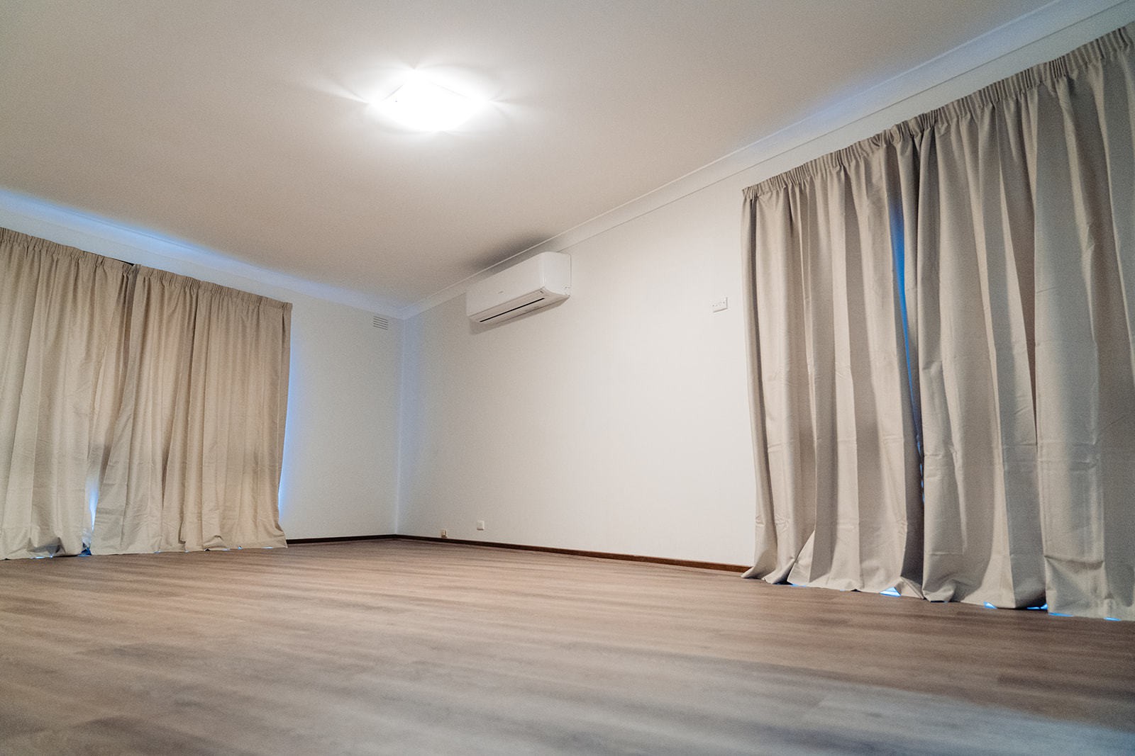5/3-5 Carlisle Crescent, Hughesdale, VIC 3166, Hughesdale - Thumbnail 2
