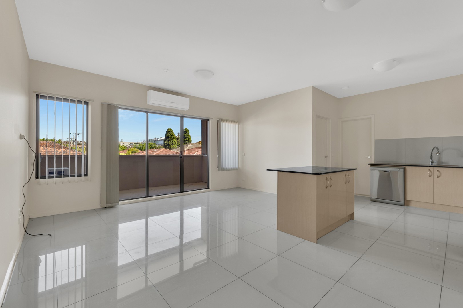 5/3 Market Street, Dandenong, VIC 3175, Dandenong - Thumbnail 2