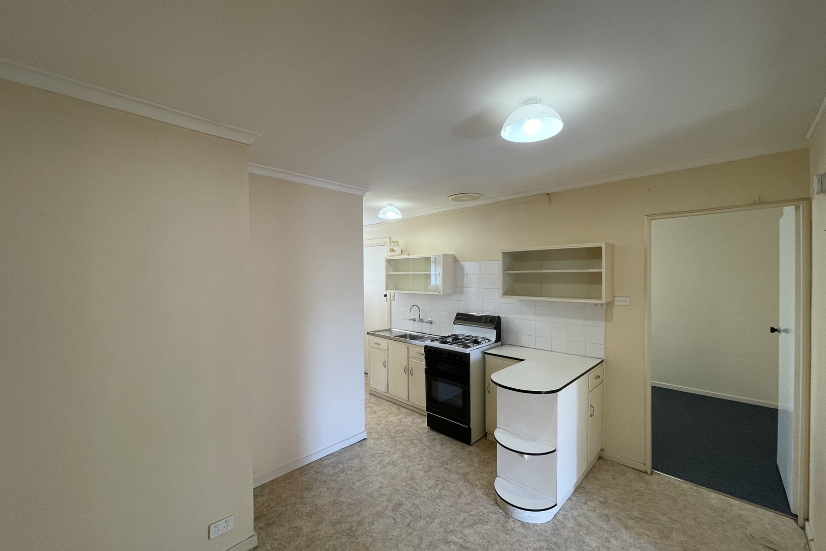 5/30 Ashley Street, Reservoir, VIC 3073, Reservoir - Thumbnail 3