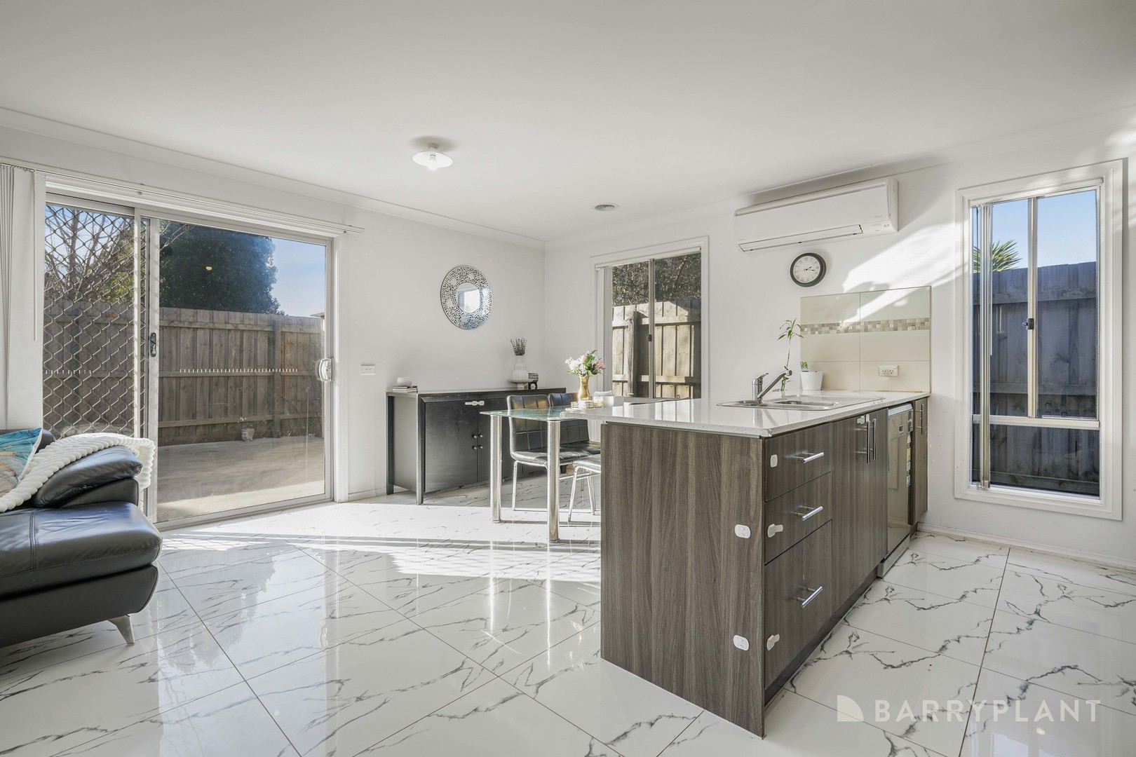 5/30 Sir Thomas Drive, Pakenham, VIC 3810 - Thumbnail 2 - 30/06/2025