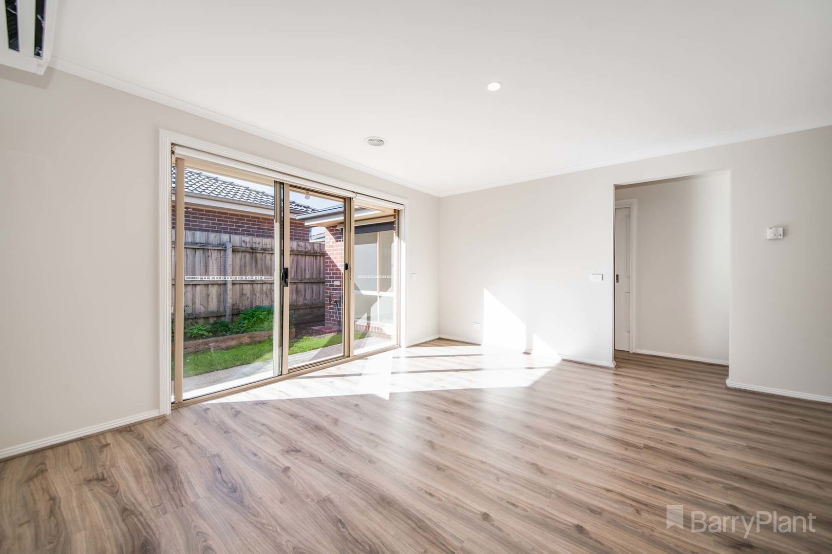 5/31-33 Rogers Street, Pakenham, VIC 3810, Pakenham - Thumbnail 4