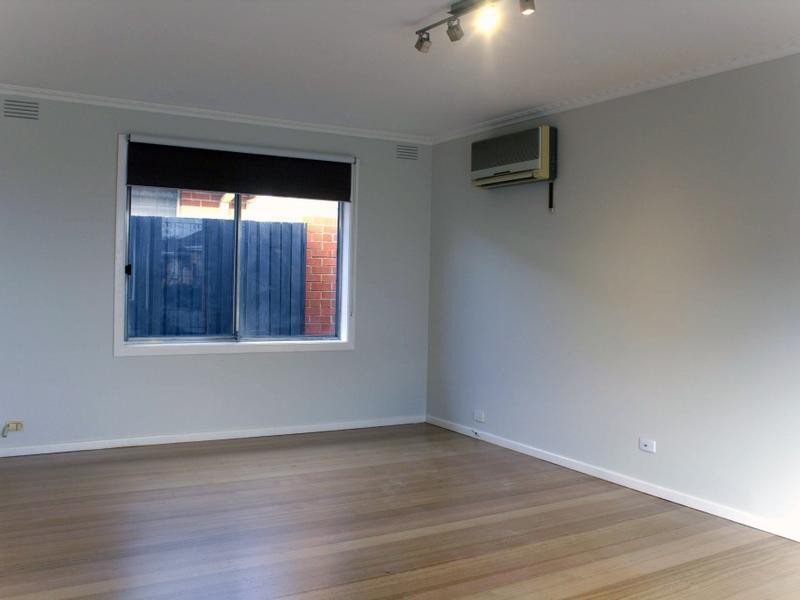 5/32-34 Kelsby Street, Reservoir, VIC 3073, Reservoir - Thumbnail 3