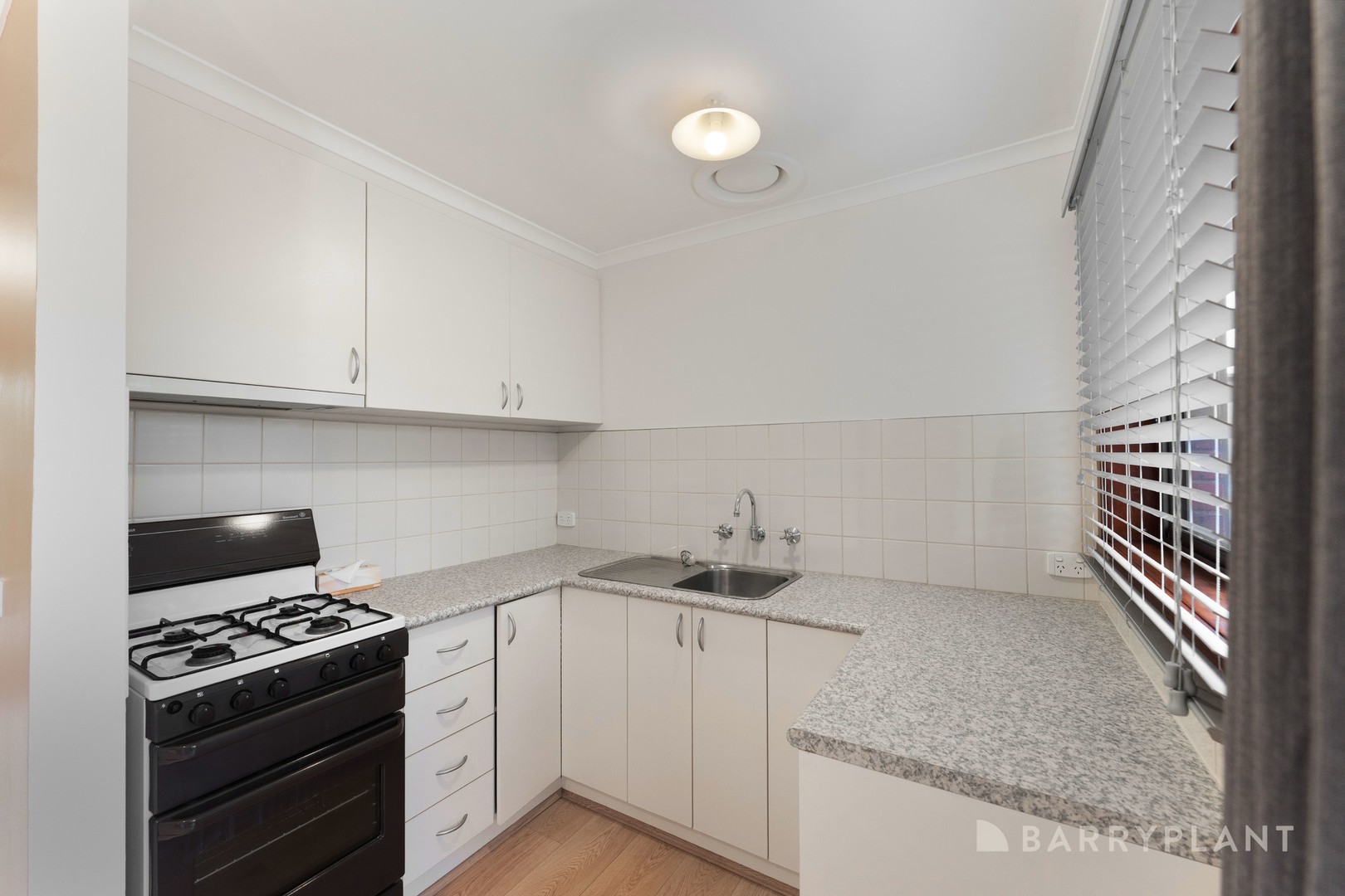 5/32 Thomas Street, St Albans, VIC 3021 - Thumbnail 2 - 29/09/2025