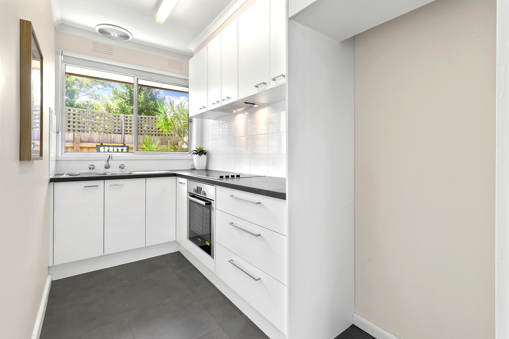 5/34 Florence Street, Mentone, VIC 3194, Mentone - Thumbnail 3