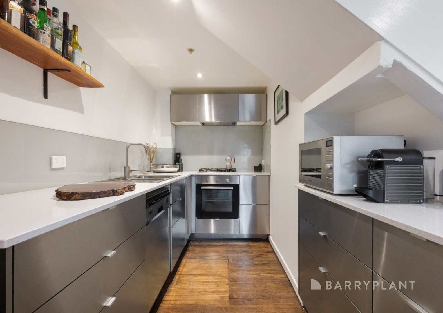 5/390 Russell Street, Melbourne, VIC 3000 - Thumbnail 1 - 01/08/2024