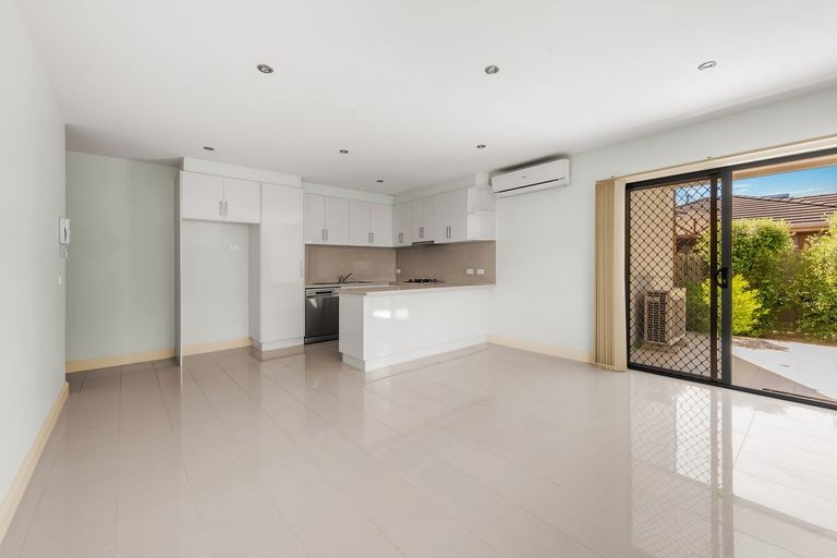 5/4 Browns Avenue, Ringwood, VIC 3134 - Thumbnail 2 - 31/07/2026