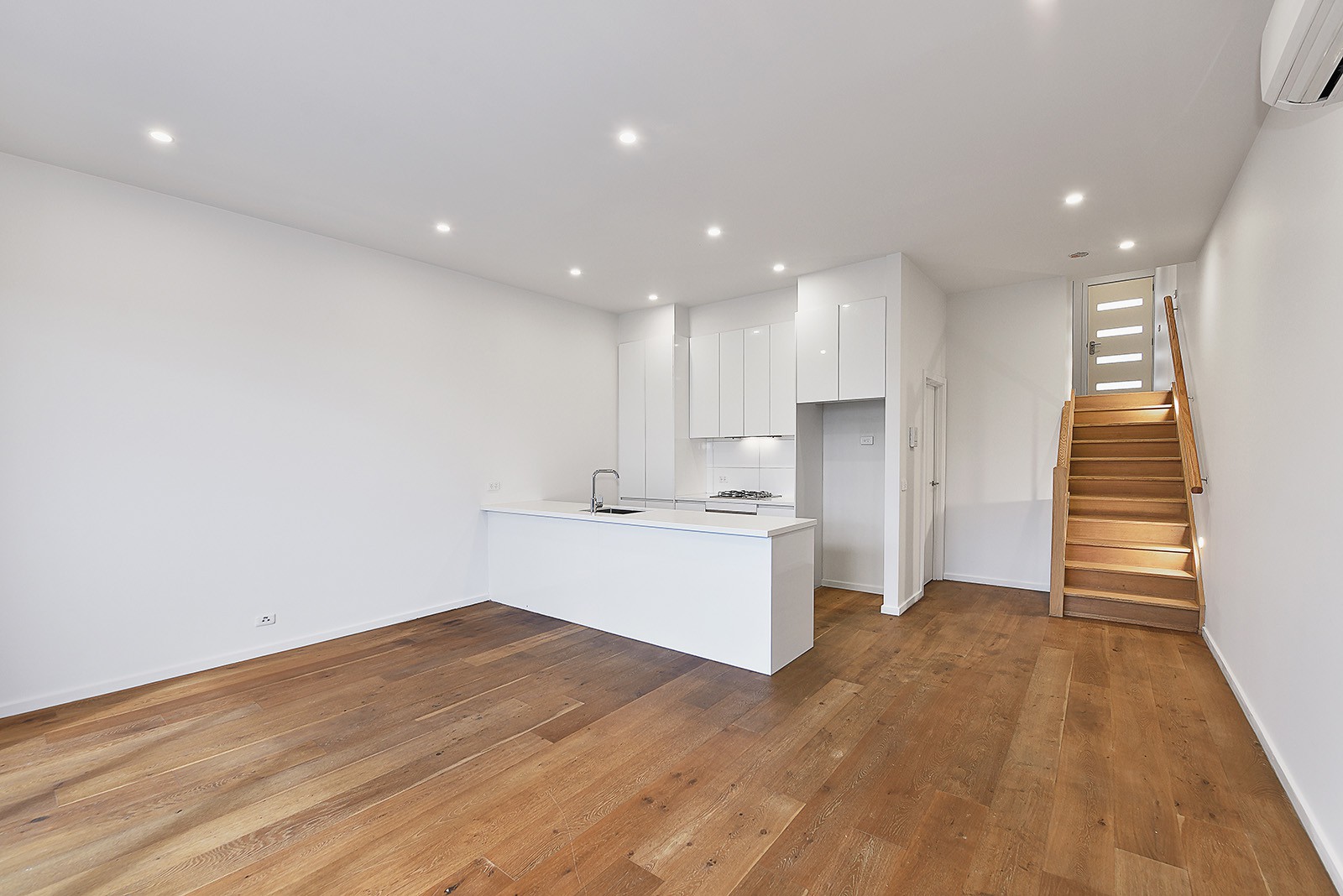 5/40 Errol Street, Braybrook, VIC 3019, Braybrook - Thumbnail 2