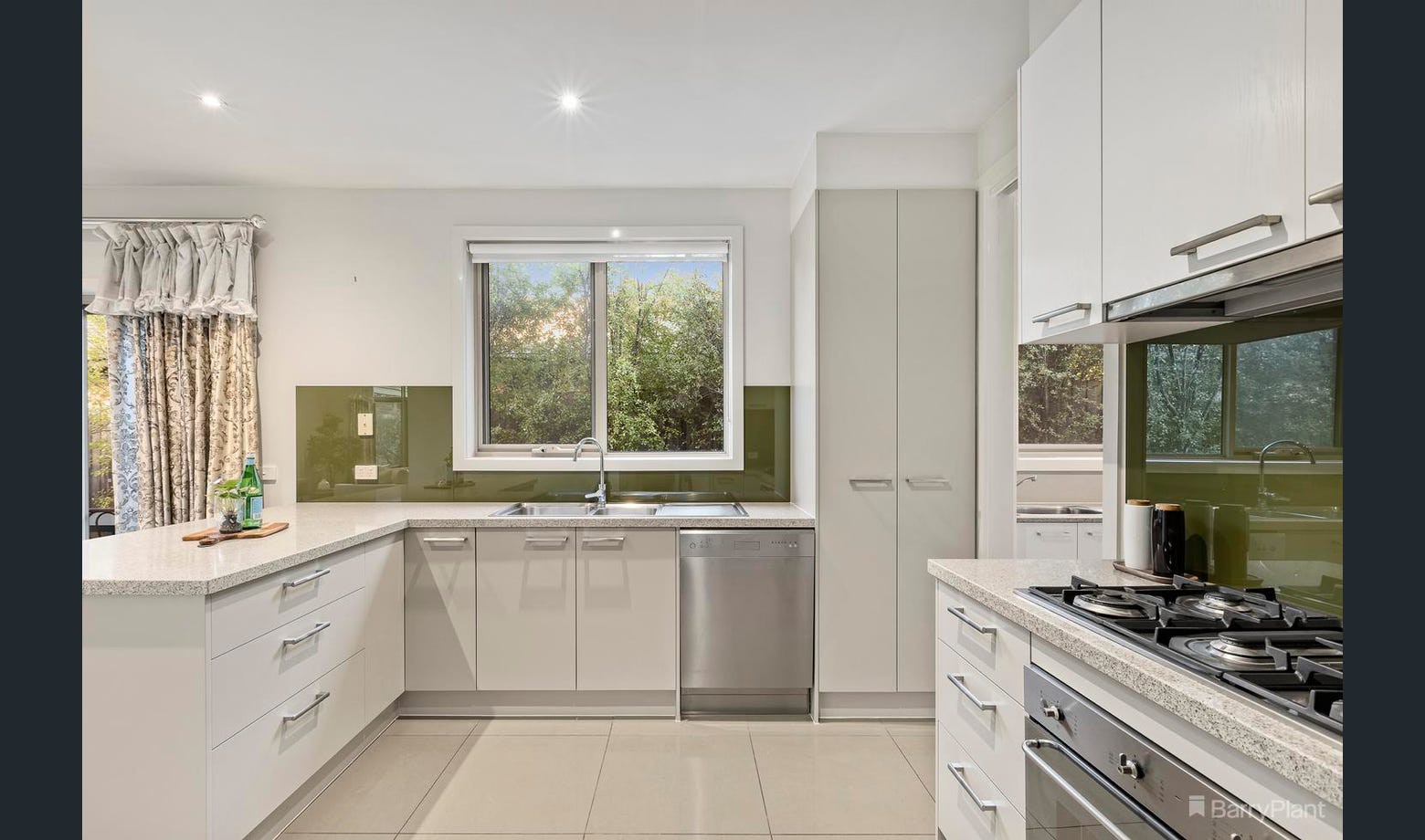 5/42 Bundoran Parade, Mont Albert North, VIC 3129, Mont Albert North - Thumbnail 3