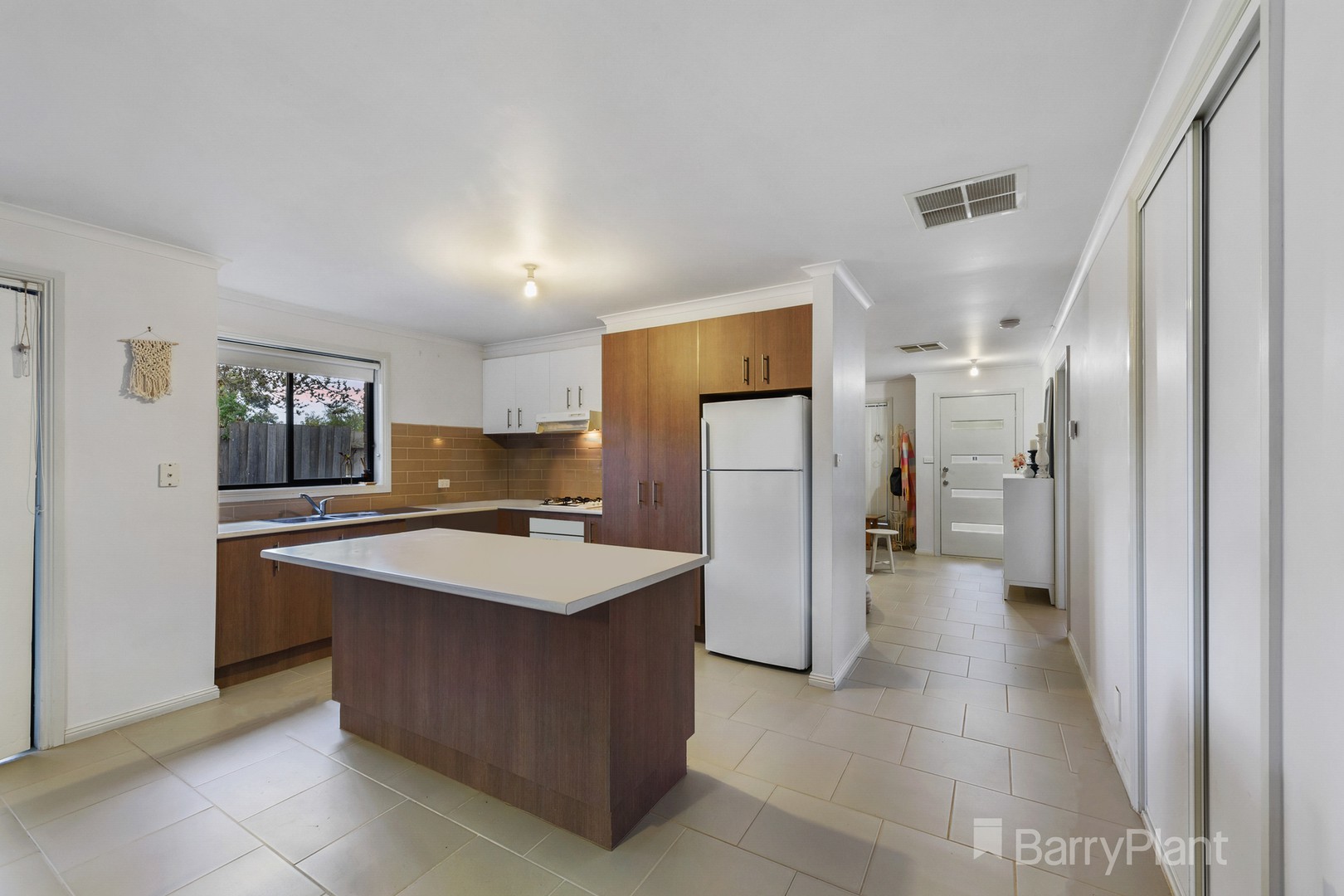 5/43 Acacia Crescent Melton South, Melton, VIC 3337, Melton - Thumbnail 3