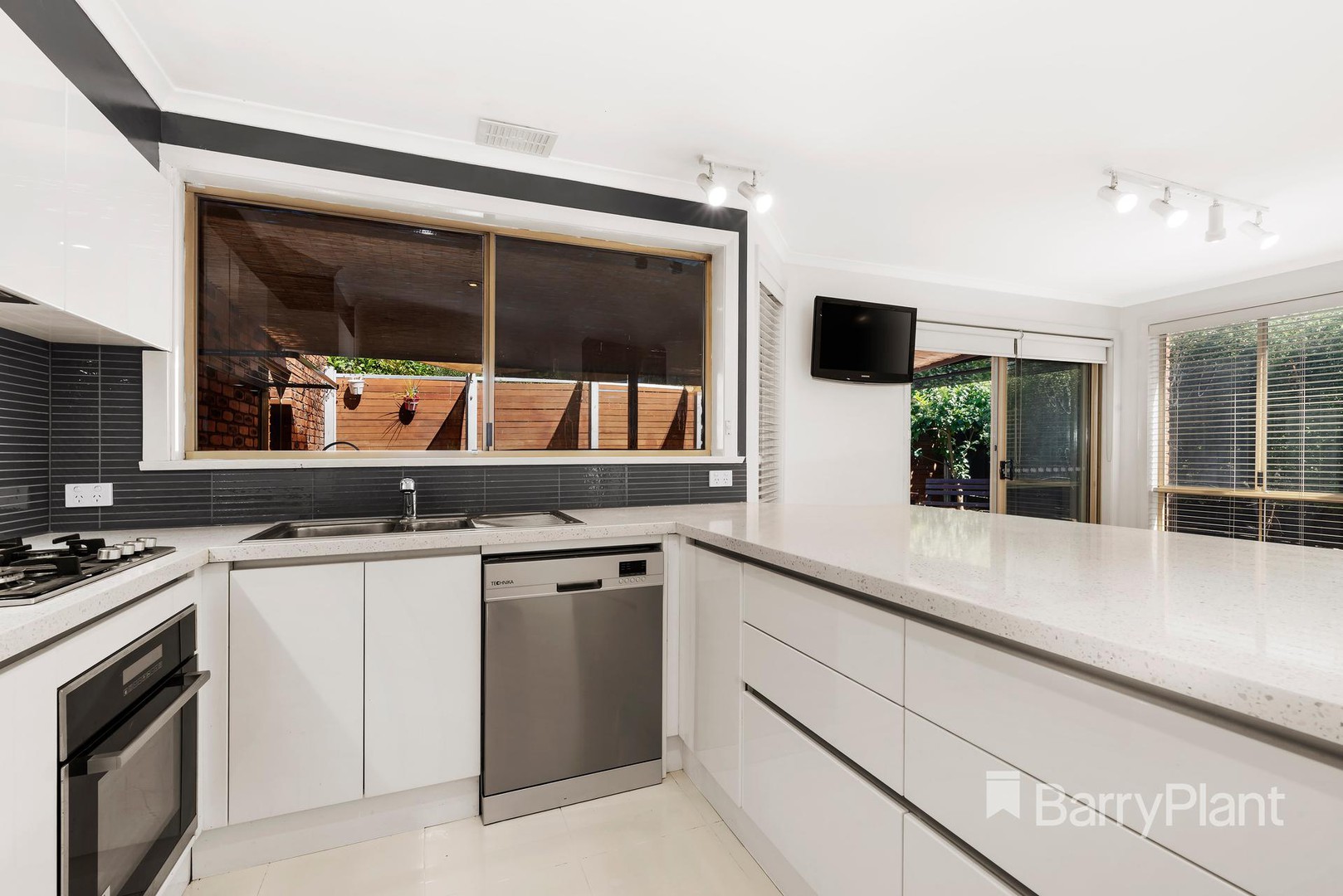 5/49 Queens Avenue, Doncaster, VIC 3108 - Thumbnail 1 - 02/12/2021