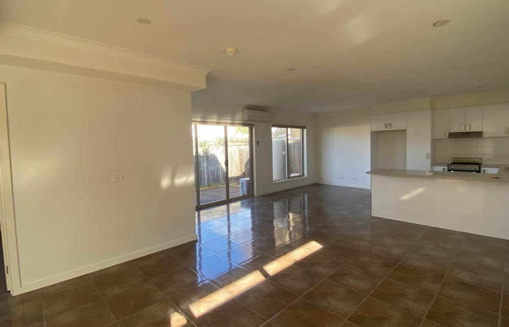 5/5 Luke Street, Reservoir, VIC 3073, Reservoir - Thumbnail 2