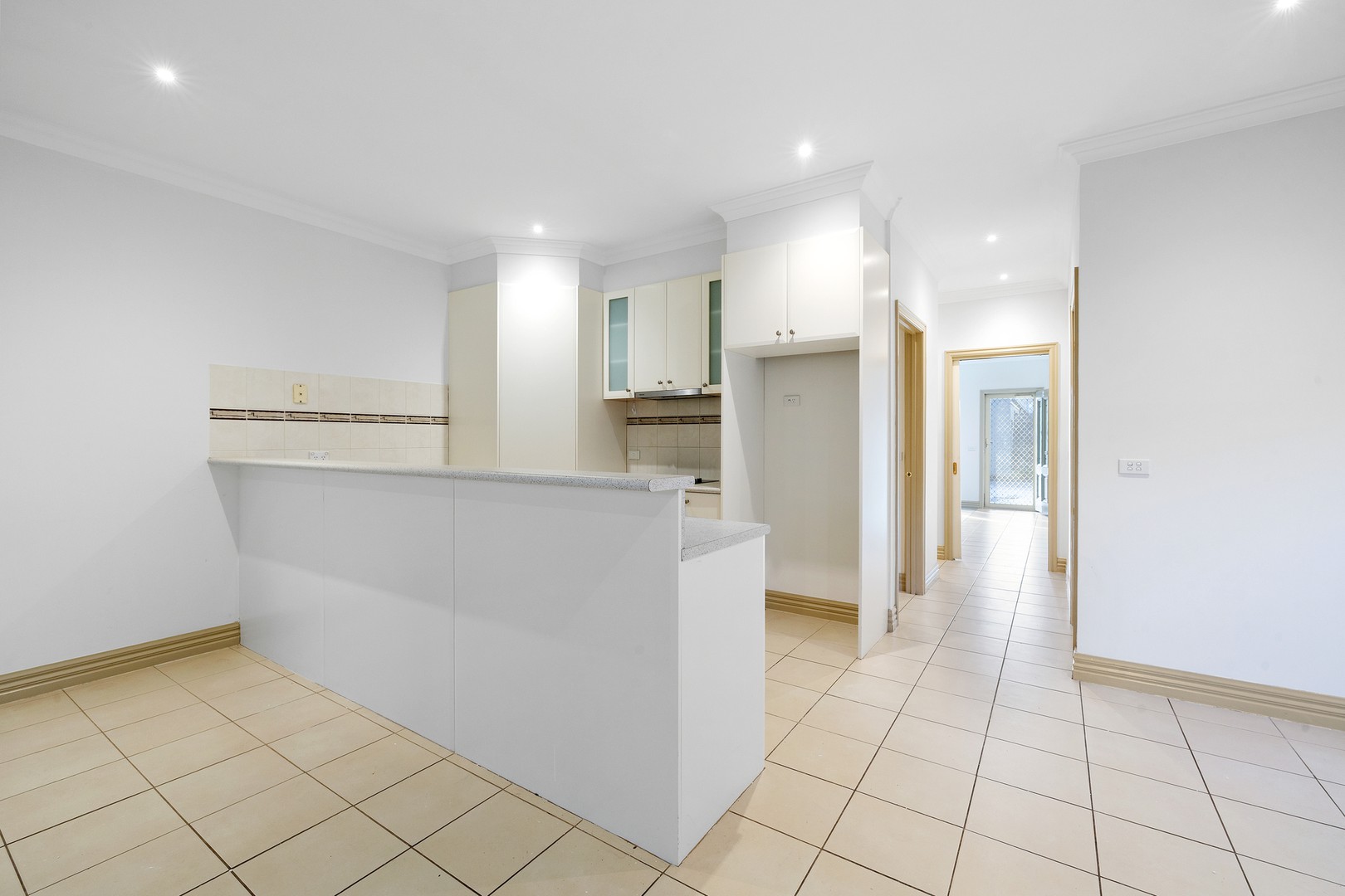 5/6 Lorraine Court, Hillside, VIC 3037, Hillside - Thumbnail 2