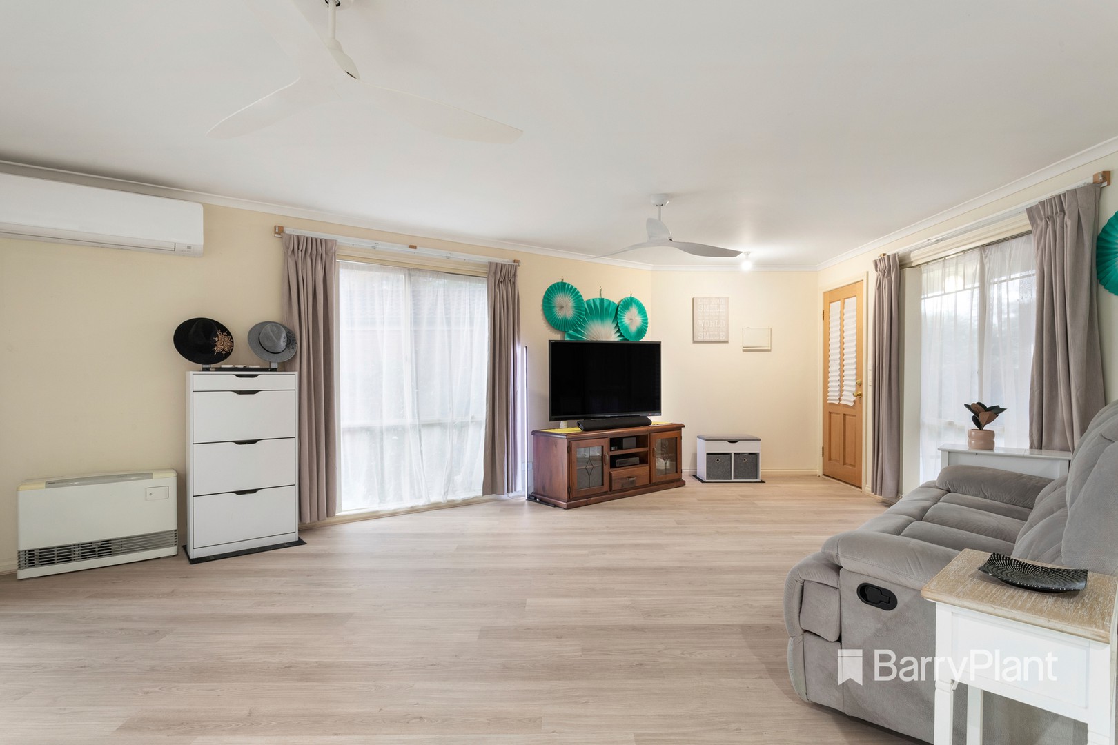 5/6 Parrs Road, Croydon, VIC 3136, Glen Oak - Thumbnail 2