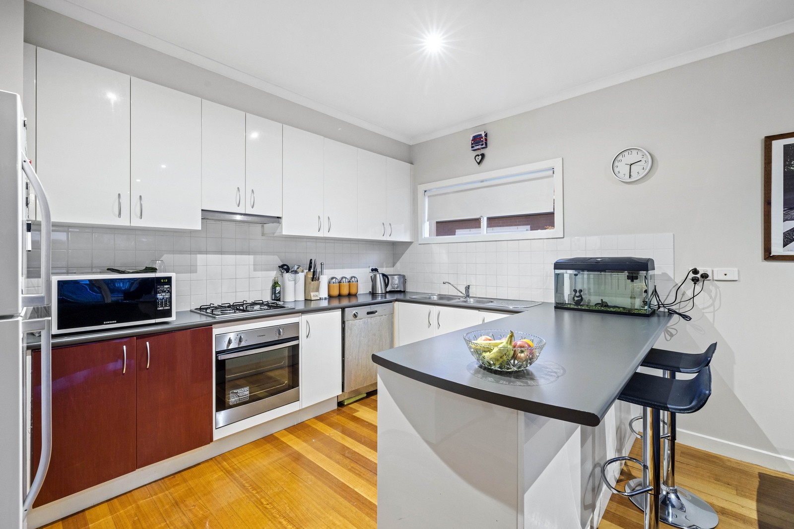 5/6 Spray Street, Mornington, VIC 3931 - Thumbnail 2 - 05/07/2024