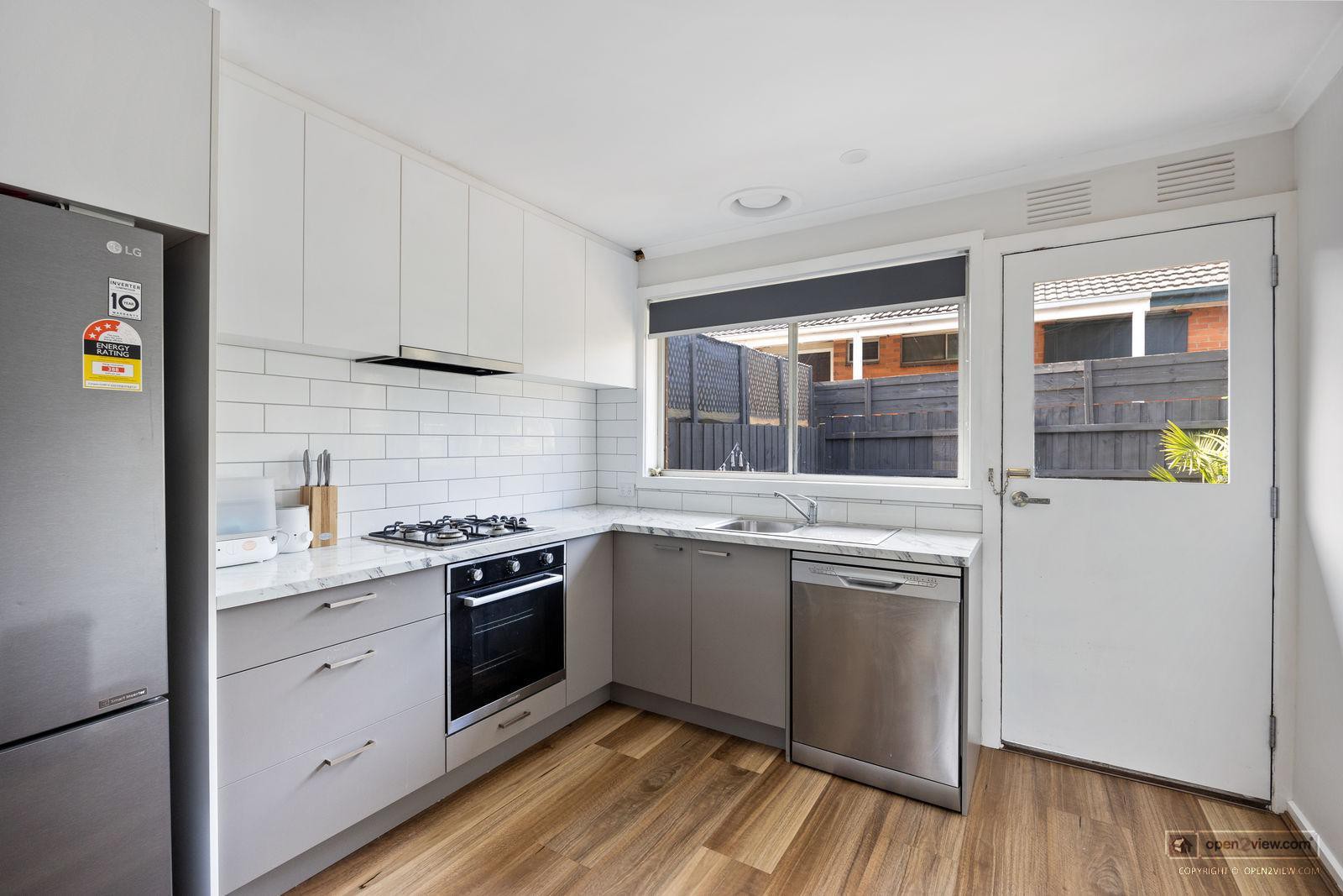 5/65 Hewish Road, Croydon, VIC 3136, Croydon - Thumbnail 2