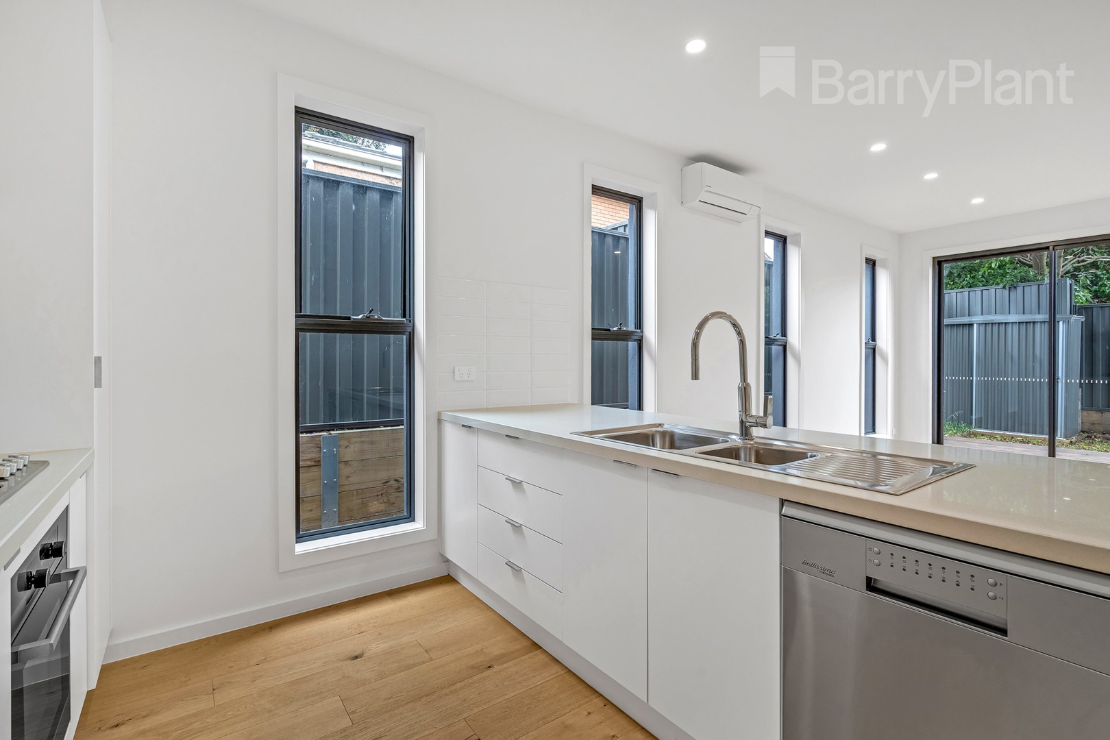 5/68 St Vigeons Road, Reservoir, VIC 3073 - Thumbnail 2 - 28/01/2026