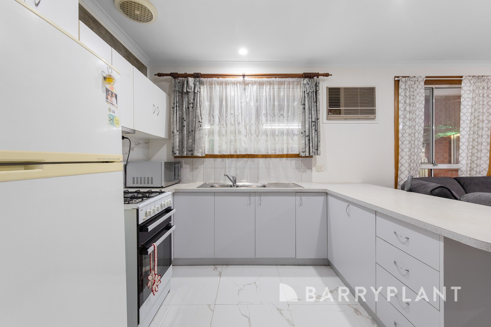 5/74 Avondale Avenue, St Albans, VIC 3021, St Albans - Thumbnail 4