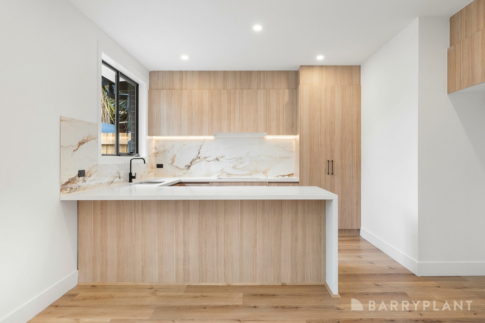 5/8 Cameron Court, Kilsyth, VIC 3137, Kilsyth - Thumbnail 2