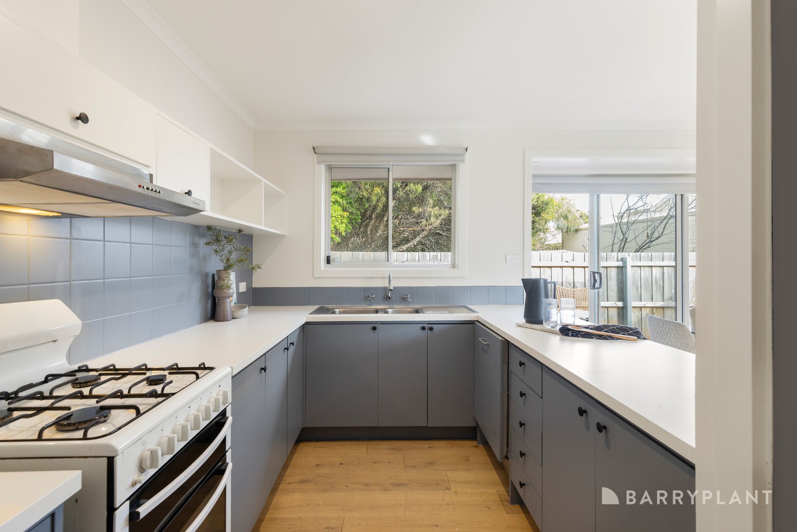 5/8 Crown Avenue, Mordialloc, VIC 3195, Mordialloc - Thumbnail 3