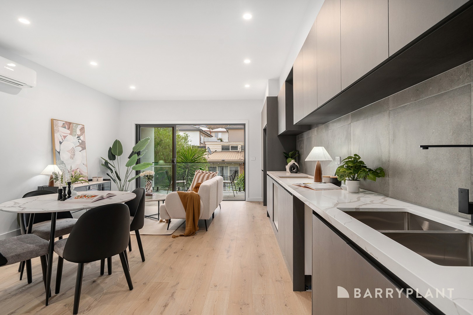 5/8 Nicholas Street, Lilydale, VIC 3140 - Thumbnail 2 - 25/07/2025