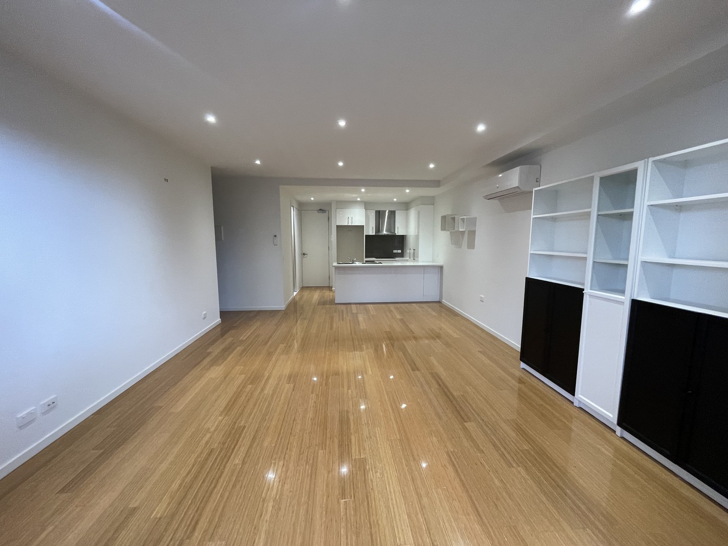 5/8 Selman Ave, Ferntree Gully, VIC 3156, Ferntree Gully - Thumbnail 4