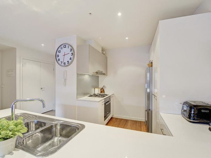 5/881 Doncaster Road, Doncaster East, VIC 3109 - Thumbnail 1 - 12/01/2024