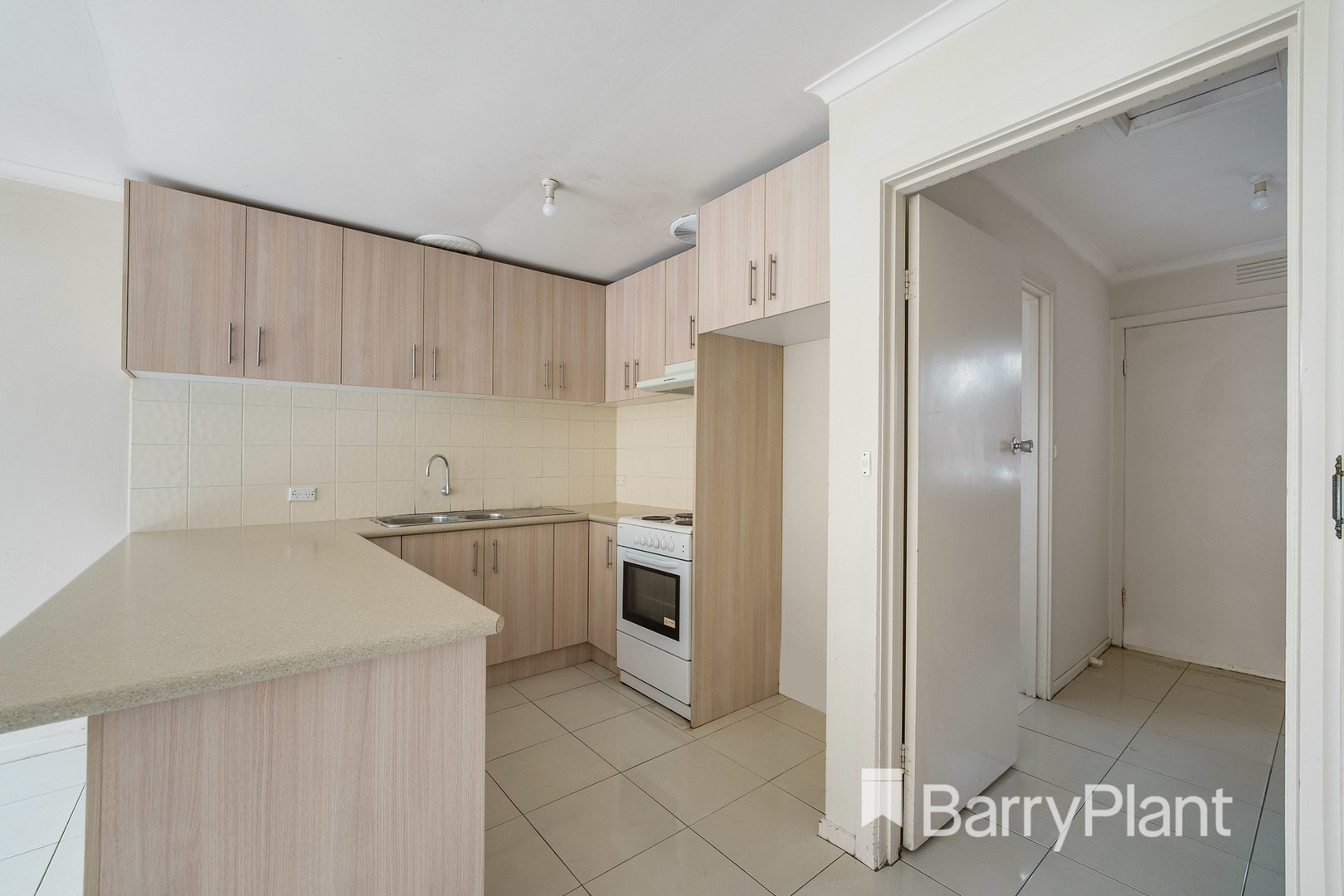 5/9 Albert Crescent, St Albans, VIC 3021, St Albans - Thumbnail 3