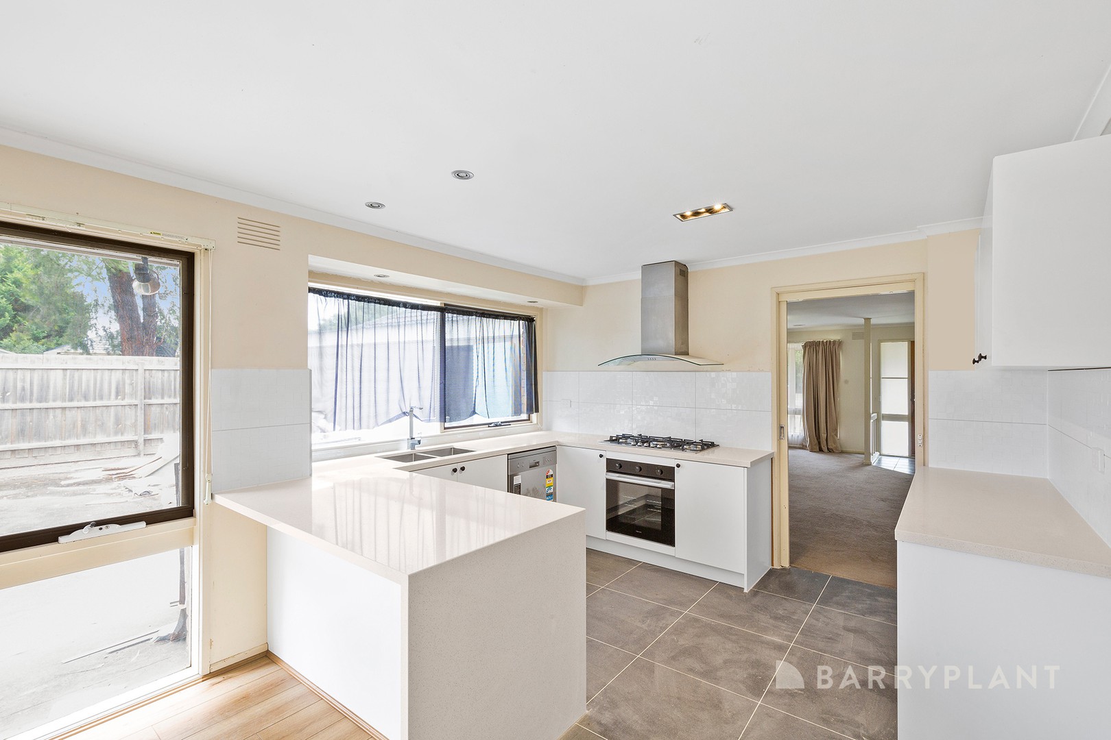 5 Aberdeen Court, Narre Warren, VIC 3805 - Thumbnail 1 - 08/01/2025