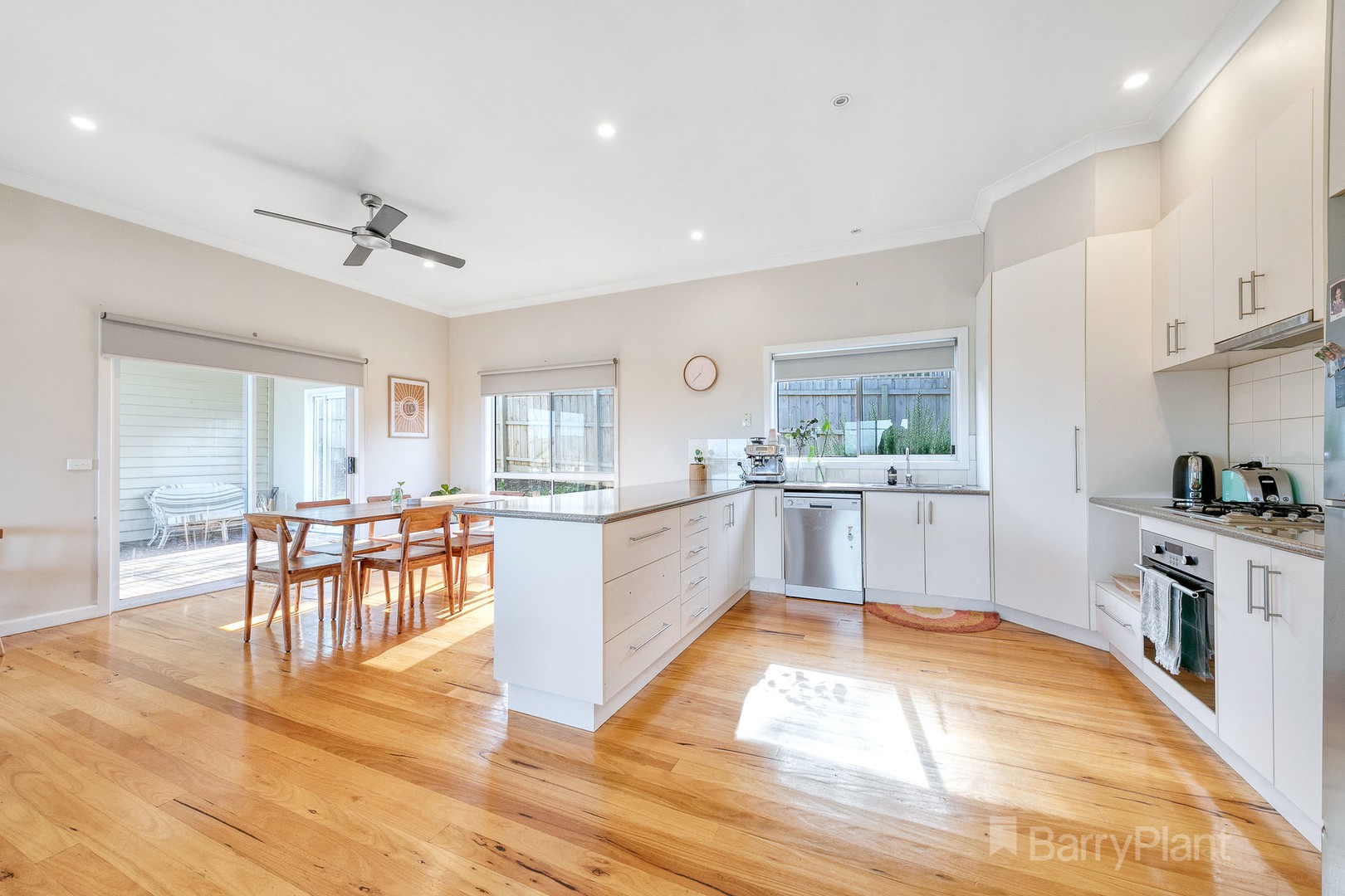 5 Anderson Street, Bunyip, VIC 3815, Bunyip - Thumbnail 4