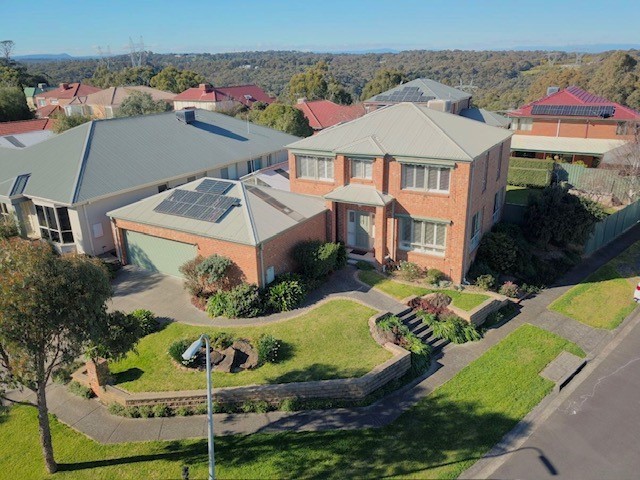 5 Appleberry Place, South Morang, VIC 3752, South Morang - Thumbnail 2