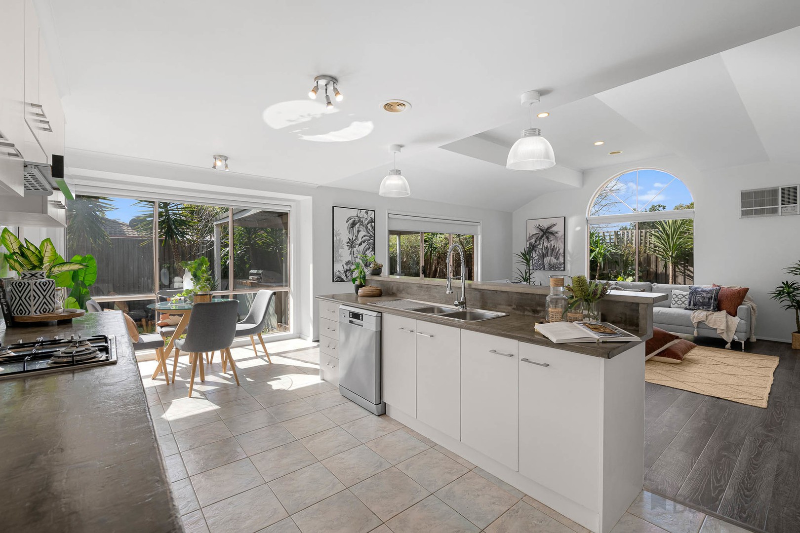 5 Applegum Court, Narre Warren, VIC 3805, Narre Warren - Thumbnail 5