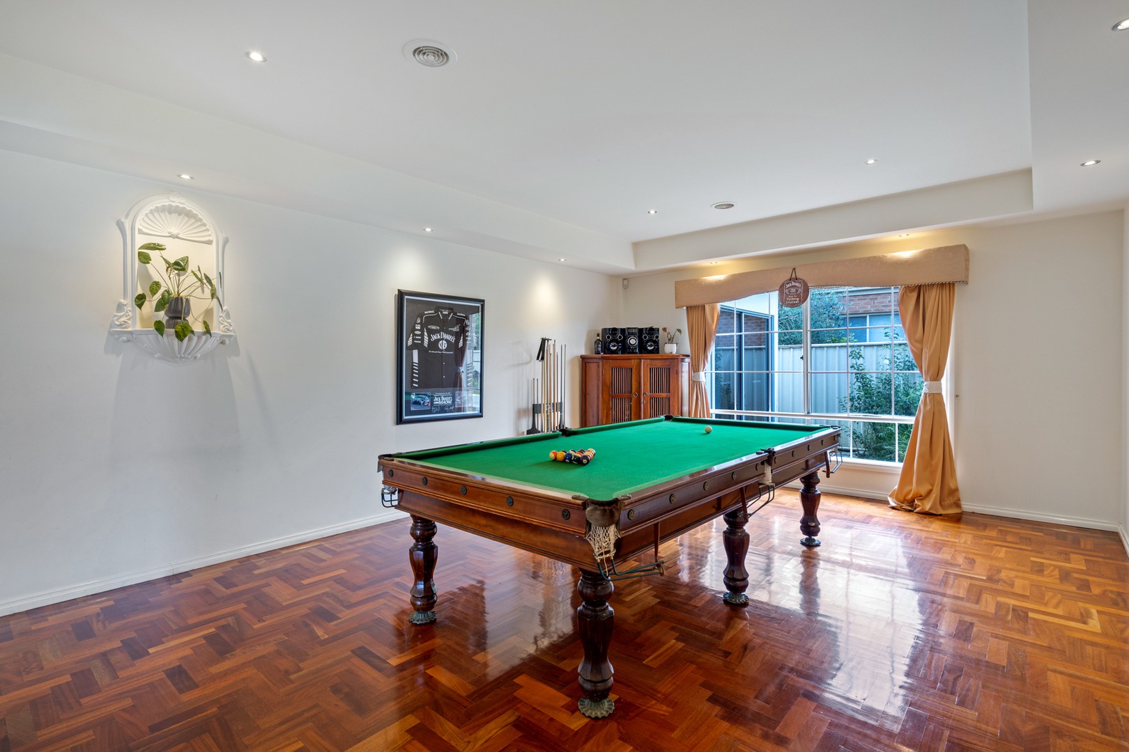 5 Avonlea Court, Roxburgh Park, VIC 3064 - Thumbnail 2 - 20/11/2023