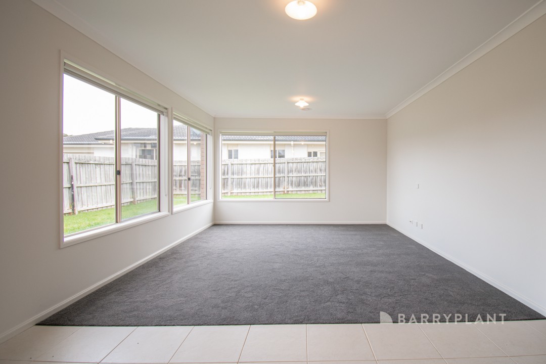 5 Ayesha Rise, Pakenham, VIC 3810, Pakenham - Thumbnail 6