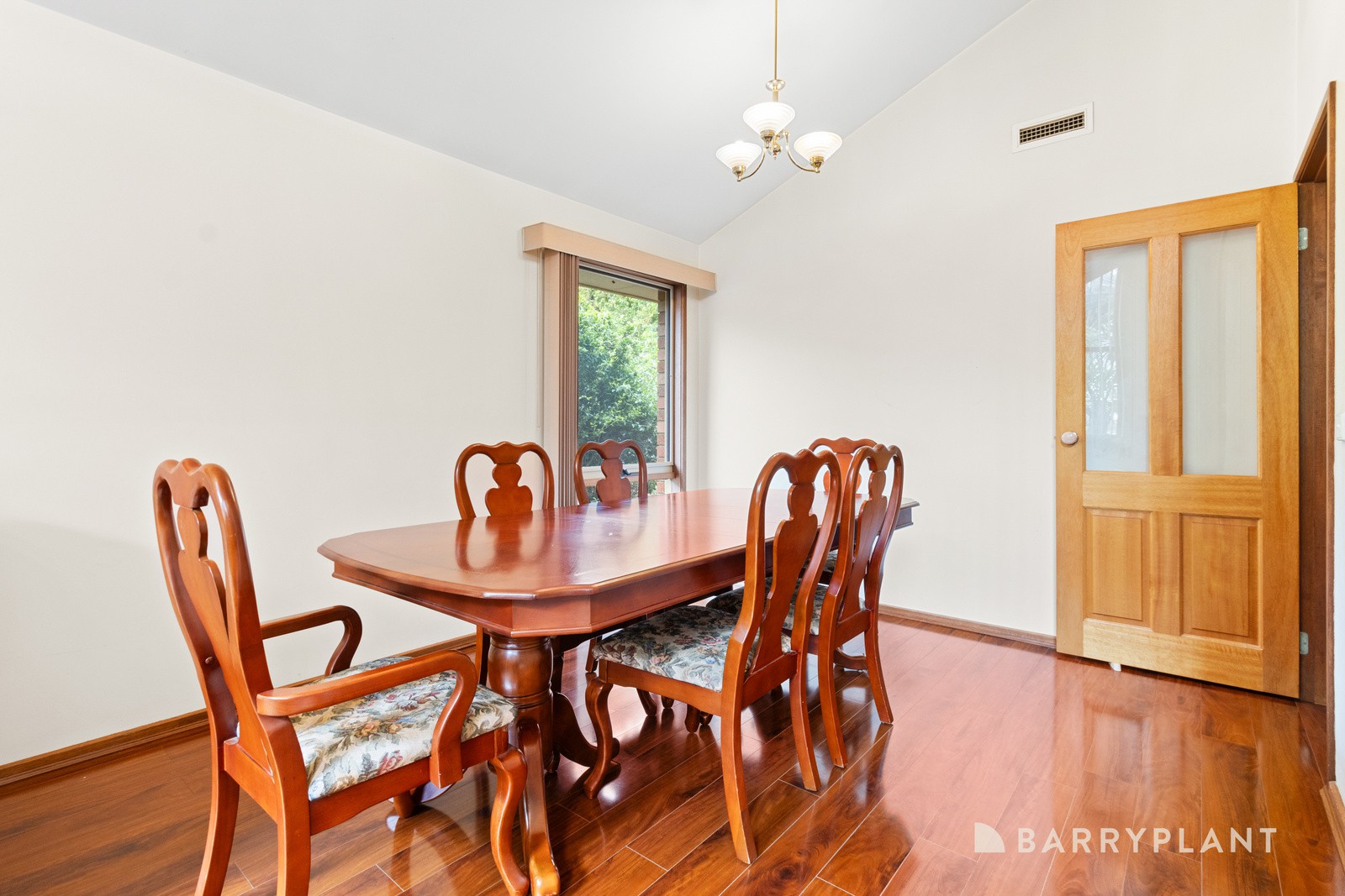5 Baringa Park Drive, Narre Warren South, VIC 3805, Narre Warren South - Thumbnail 3