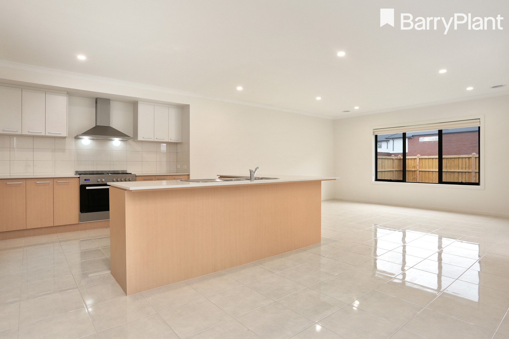 5 Baycrest Drive, Point Cook, VIC 3030, Point Cook - Thumbnail 4