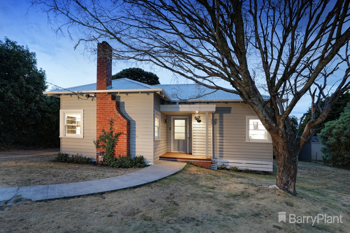 5 Bayview Road, Emerald, VIC 3782, Emerald - Thumbnail 2