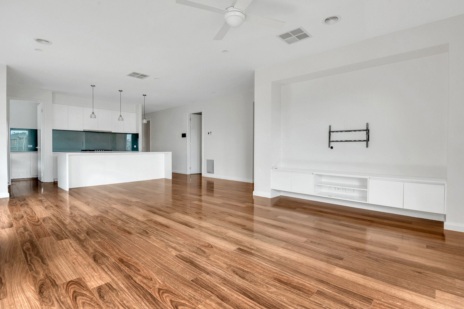 5 Beavers Street, Mickleham, VIC 3064, Mickleham - Thumbnail 4