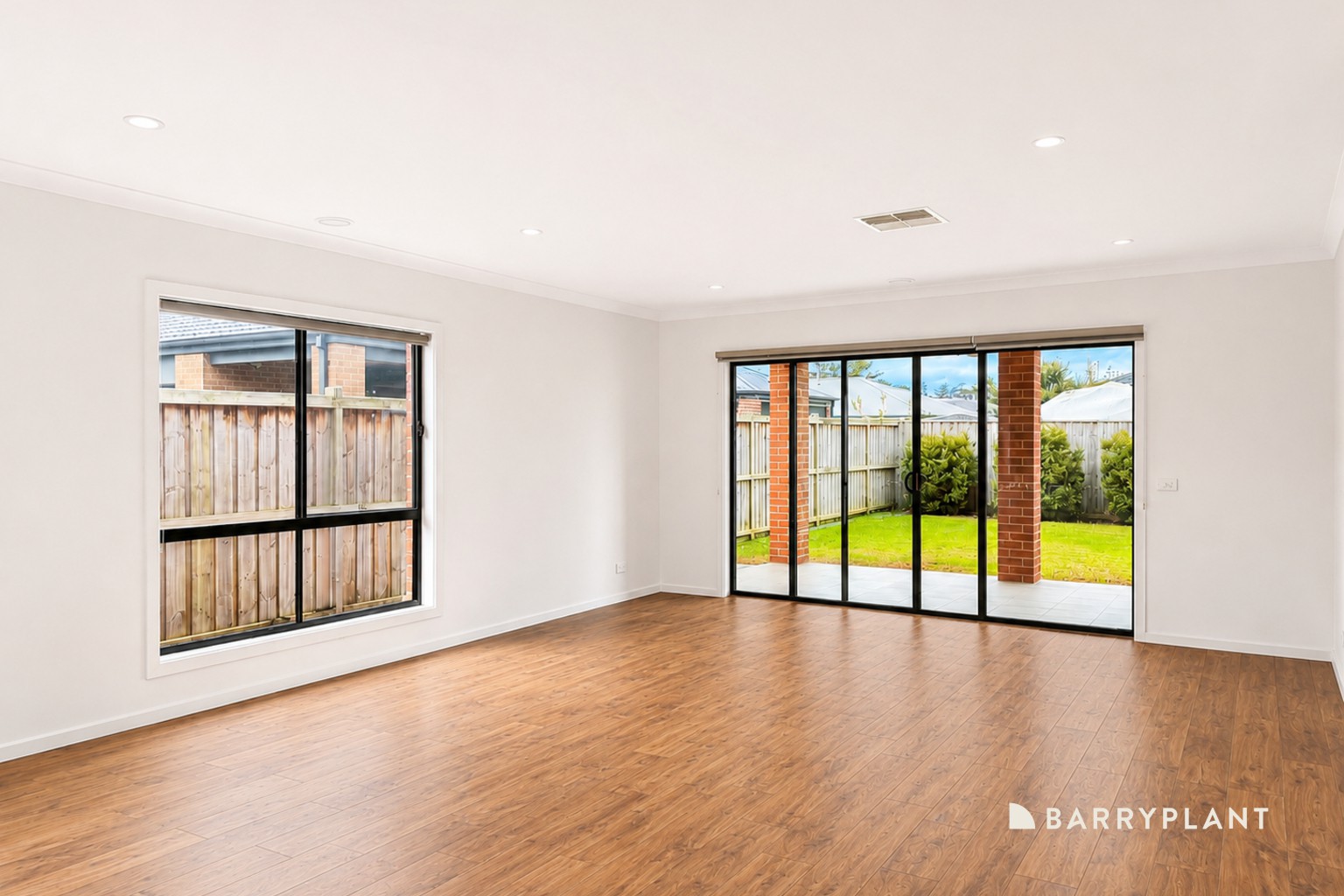 5 Beech Street, Drouin, VIC 3818 - Thumbnail 2 - 16/06/2026