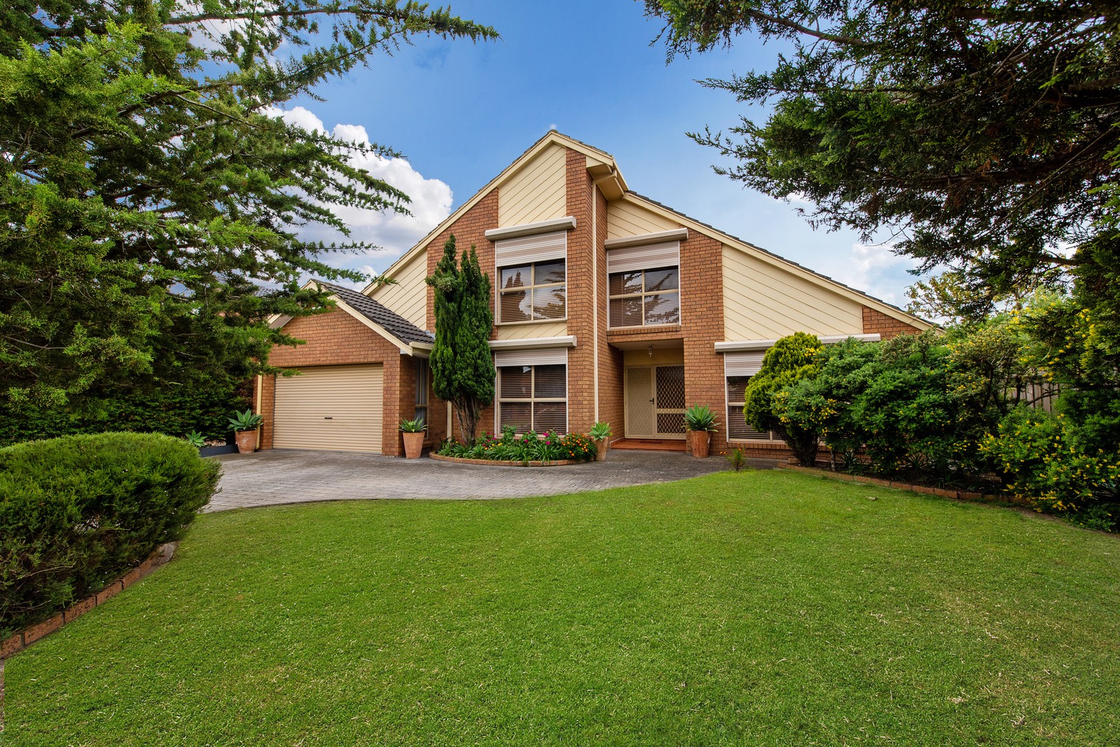 5 Bernborough CourtKeilor Downs, VIC 3038, Keilor Downs - Thumbnail 2