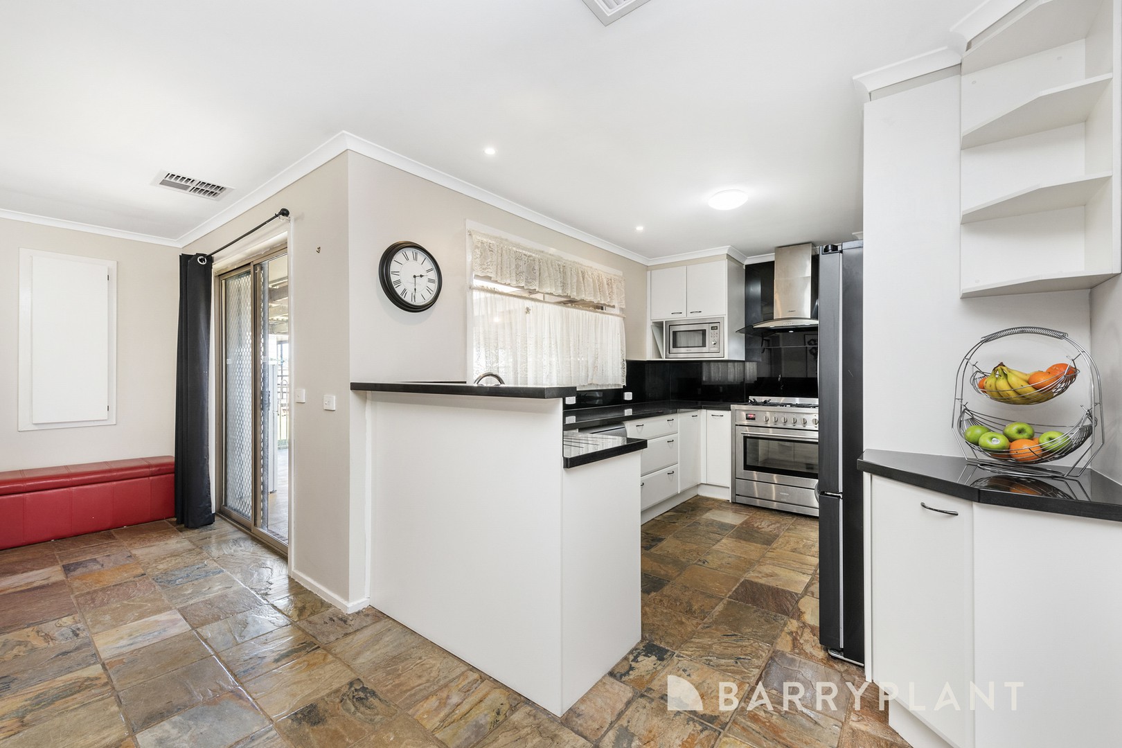 5 Bittern Court, Werribee, VIC 3030, Werribee - Thumbnail 4