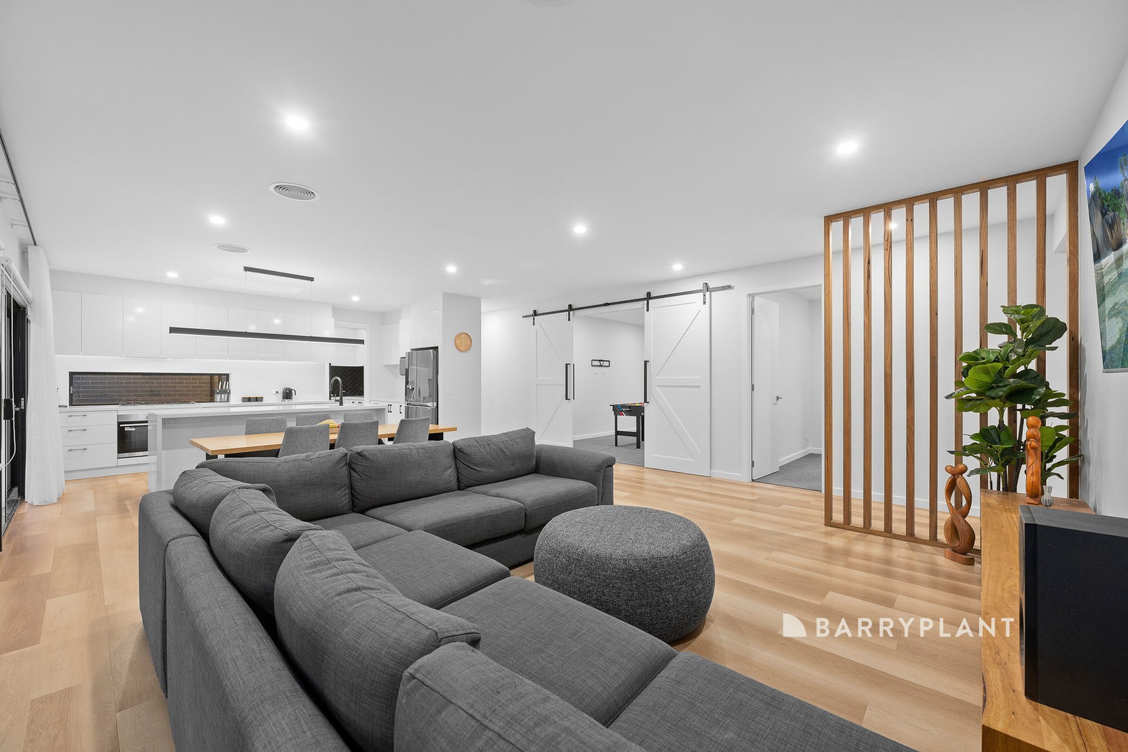 5 Blacksmith Court, Drouin, VIC 3818, Drouin - Thumbnail 2
