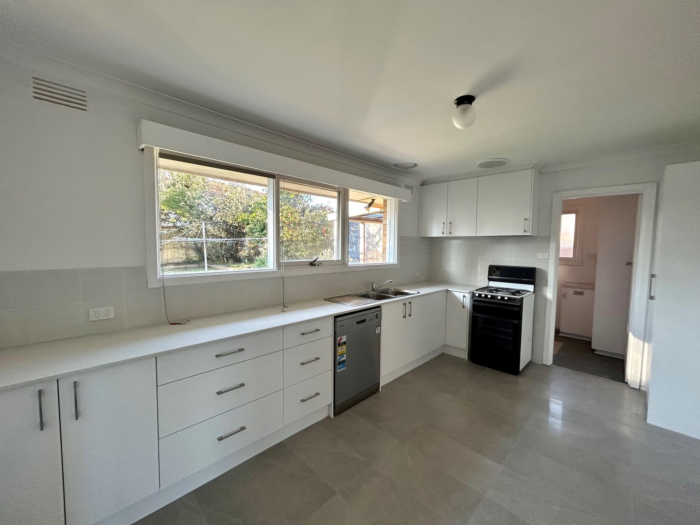 5 Blake Street, Blackburn North, VIC 3130, Blackburn North - Thumbnail 7