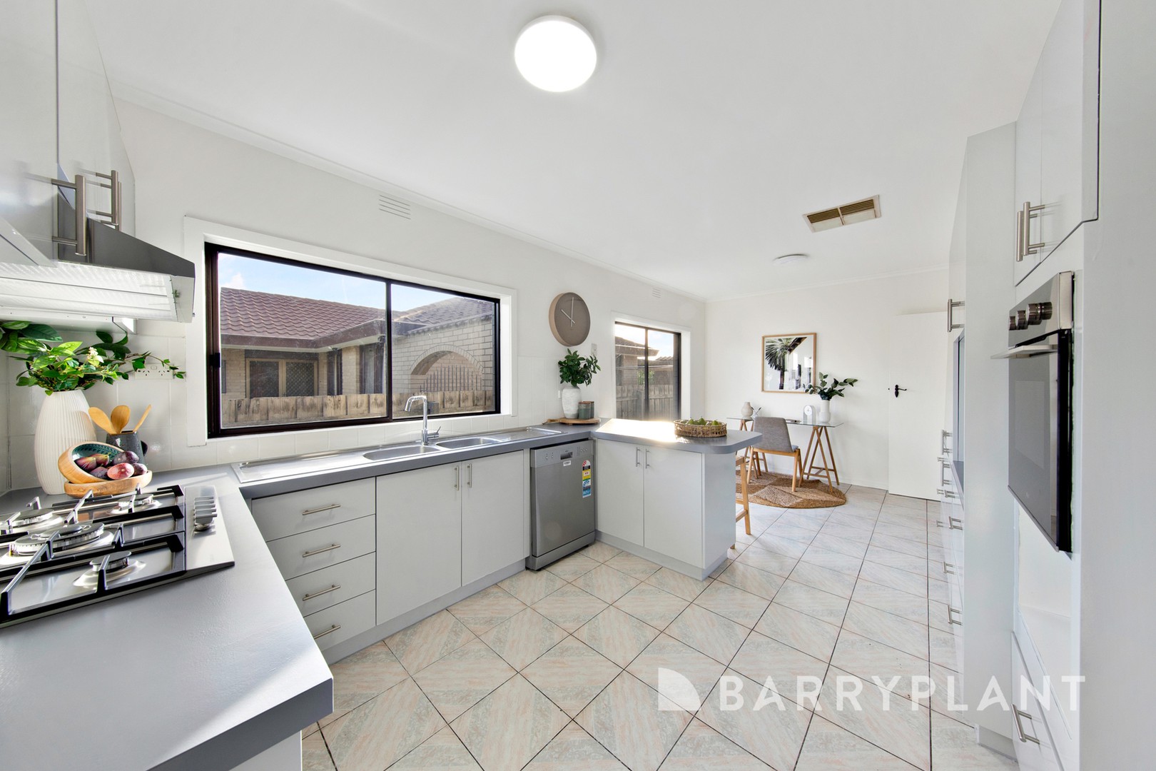 5 Bond Avenue, St Albans, VIC 3021, St Albans - Thumbnail 7