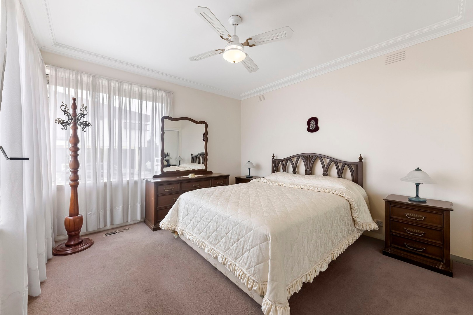 5 Bordeaux Street, Avondale Heights, VIC 3034, Avondale Heights - Thumbnail 4