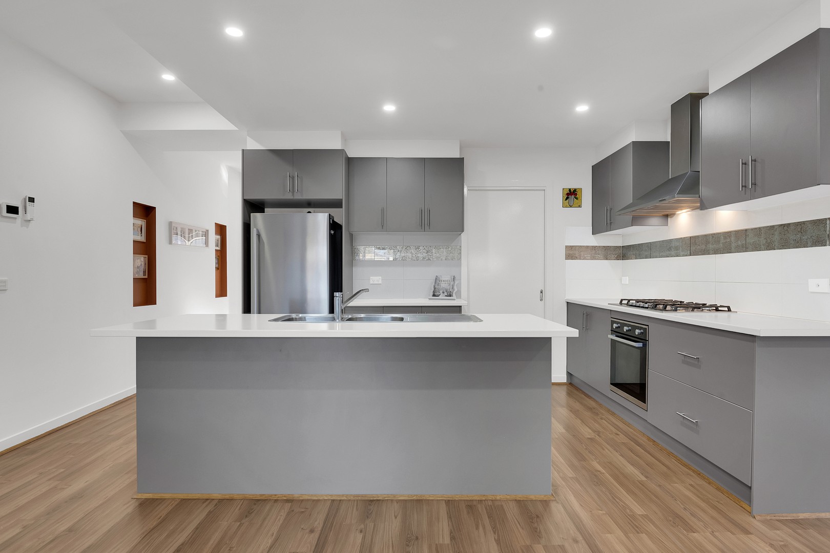 5 Boroka Way, Craigieburn, VIC 3064, Craigieburn - Thumbnail 4