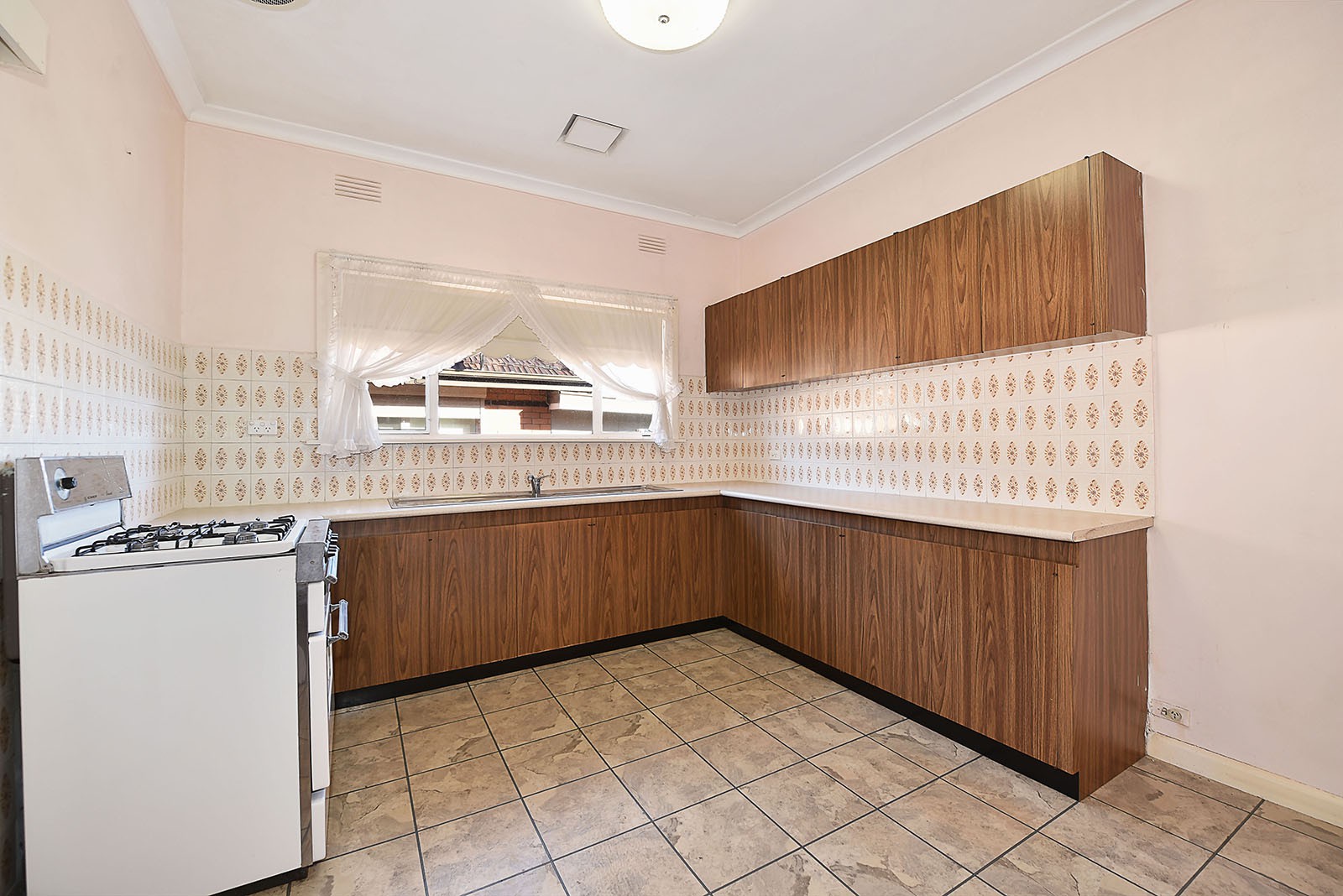 5 Bowes Avenue, Airport West, VIC 3042, Airport West - Thumbnail 3